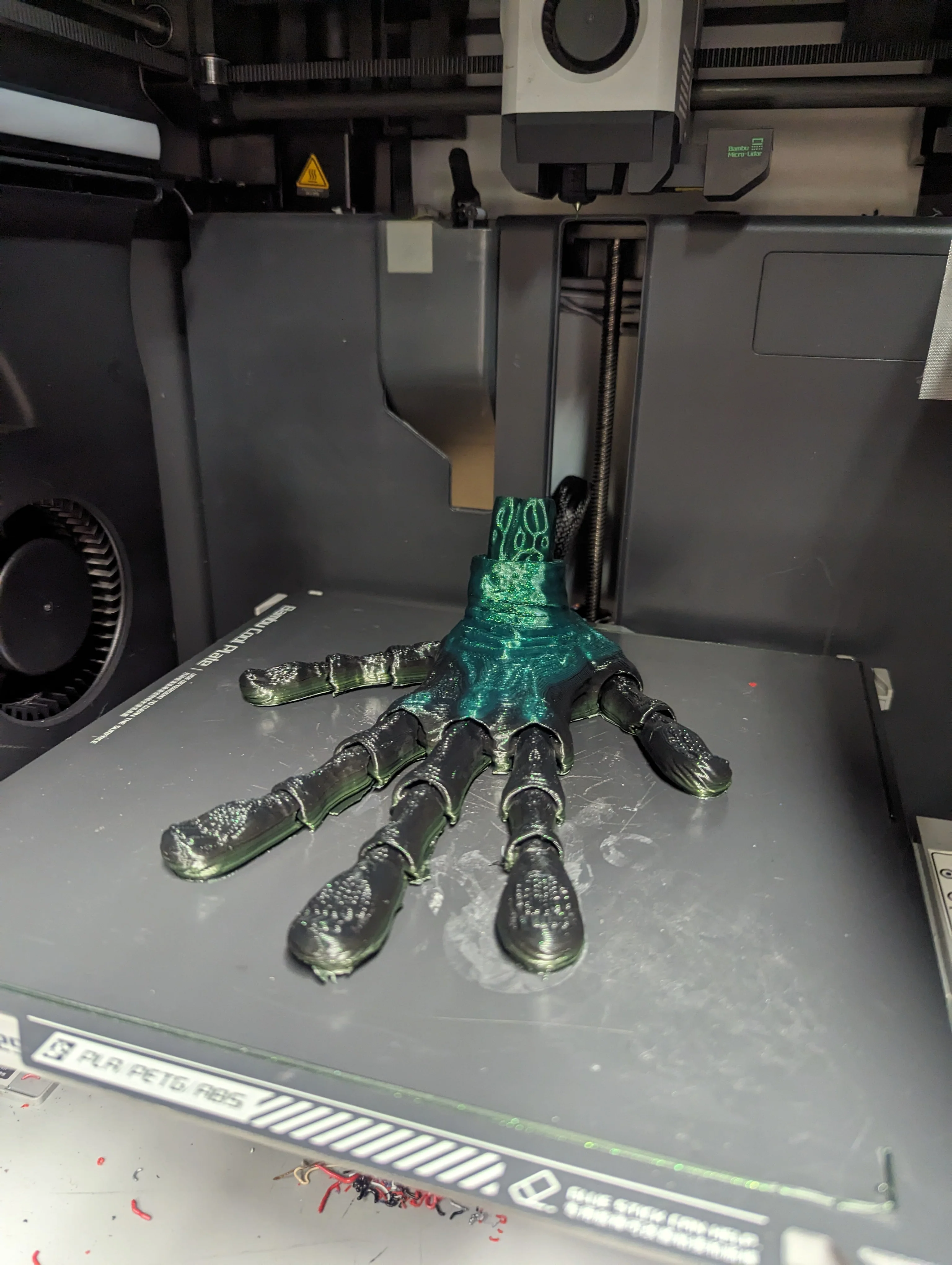 Flexi Alien Hand