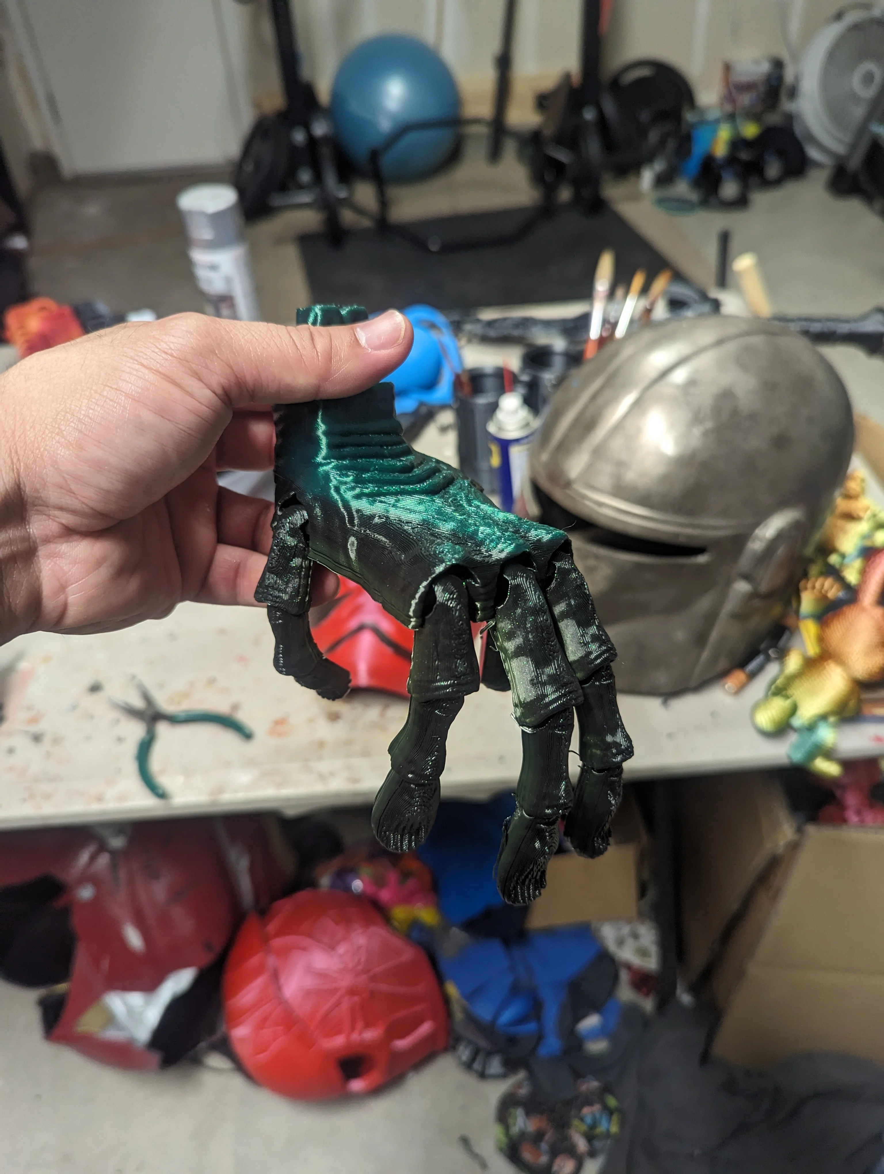 Flexi Alien Hand - Image 5